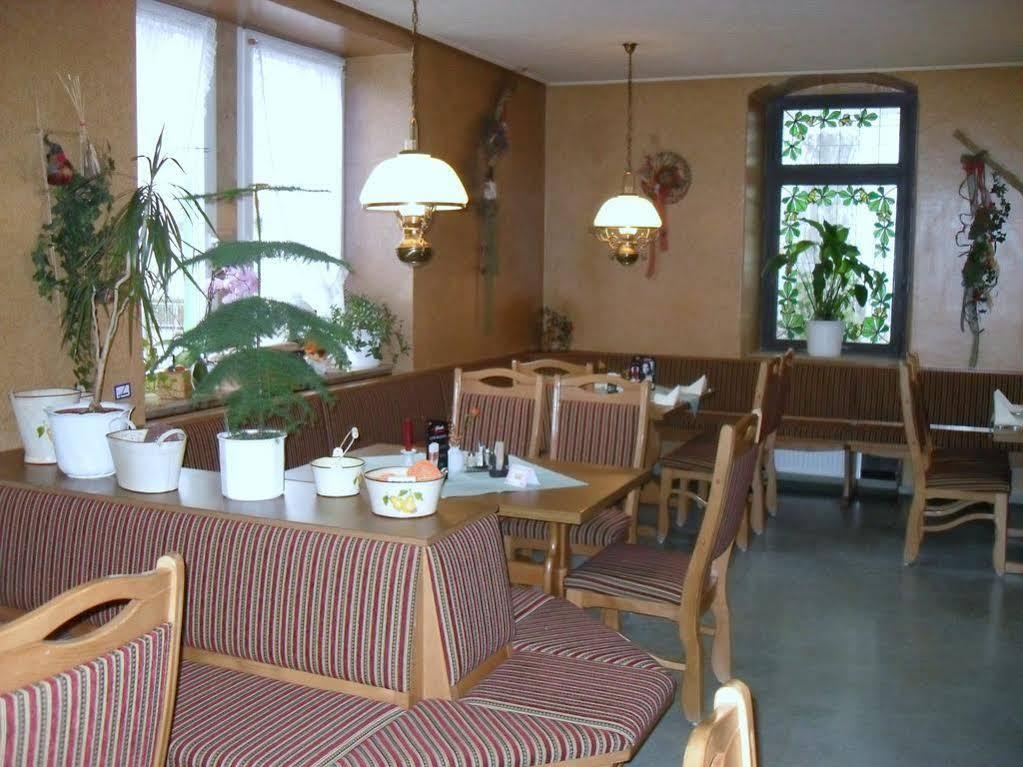 Hotel & Ristorante Positano Radeburg Exteriör bild